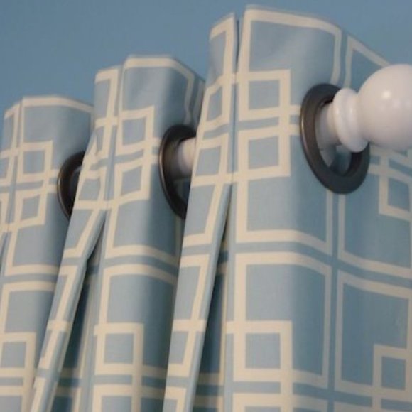 9.16 Yards Free Spirit Vicki Payne Aqua & Cream Fretwork Lattice Trellis Fabric - Picture 5 of 5